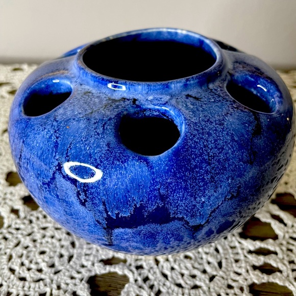 Contemporary 80s Creative Vase for Creative People